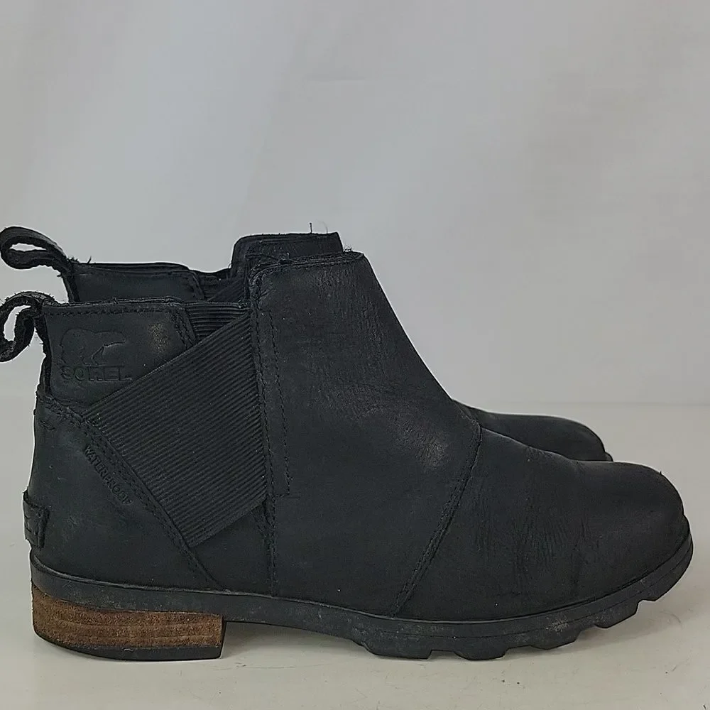 Sorel Emelie Chelsea Black Leather Women's Ankle Boots